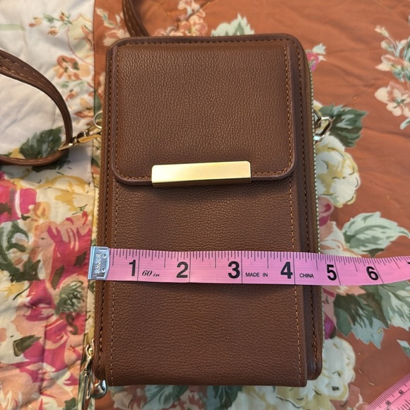 Cute brown Boho crossbody purse faux leather phone holder bag - Picture 10 of 11